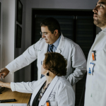 Dra. Thaline Neves explica como a radiologia é fundamental para detectar doenças silenciosas de forma precoce e eficaz.