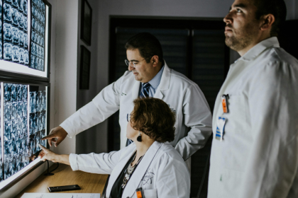 Dra. Thaline Neves explica como a radiologia é fundamental para detectar doenças silenciosas de forma precoce e eficaz.