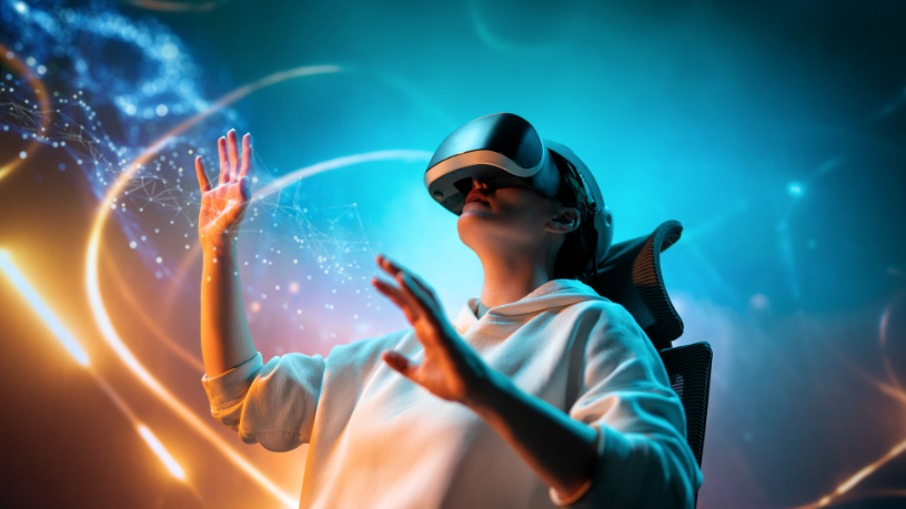 A realidade virtual pode estimular empatia e cidadania ao colocar estudantes no lugar do outro — uma reflexão apresentada por Sérgio Bento De Araújo.