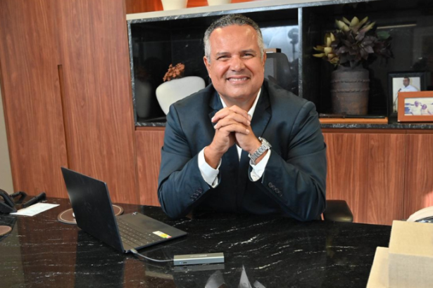 A engenharia de infraestrutura como pilar de obras duradouras no Brasil contemporâneo, com Elmar Juan Passos Varjão Bomfim.