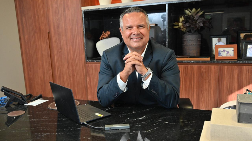 A engenharia de infraestrutura como pilar de obras duradouras no Brasil contemporâneo, com Elmar Juan Passos Varjão Bomfim.