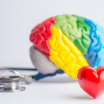 Neurodivergência e cotidiano: Alexandre Costa Pedrosa analisa como a tomada de decisão e a sobrecarga mental impactam a vida diária.