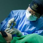 A rinoplastia estruturada exige cuidados no pós-operatório para reduzir complicações, destaca Milton Seigi Hayashi.